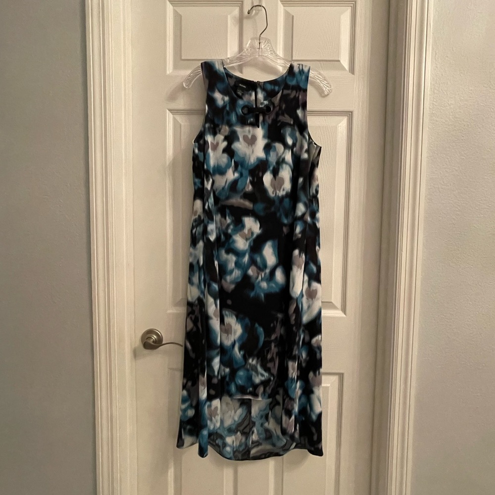 Alfani Hi-Lo dress with pockets. Black, Blue, White and Grey.